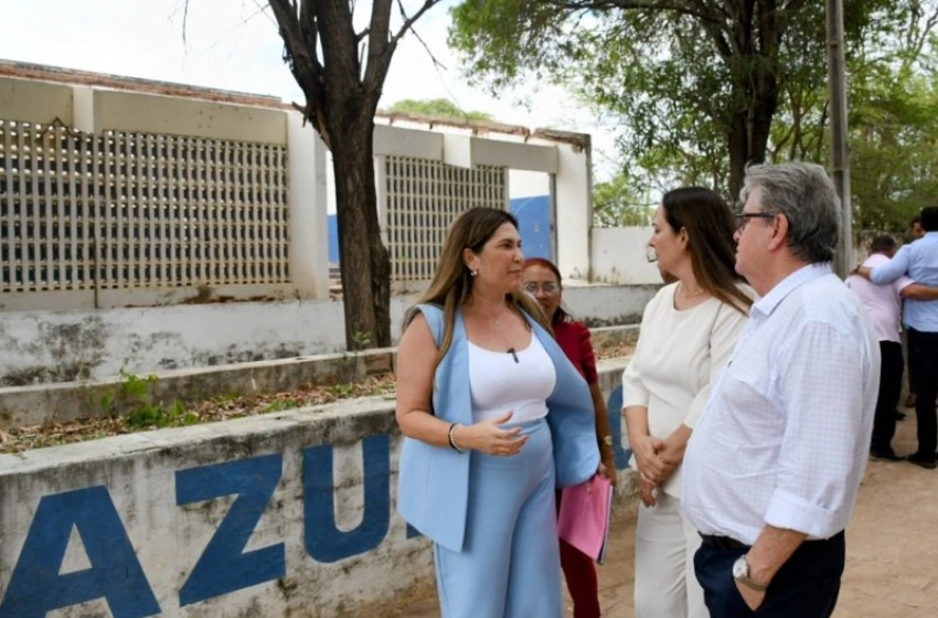 Imagem João Azevêdo visita obras em Cajazeiras e destaca importância das parcerias com o município
