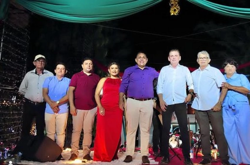 Imagem Alto Natalino “Aparecida, um Canto de Natal”