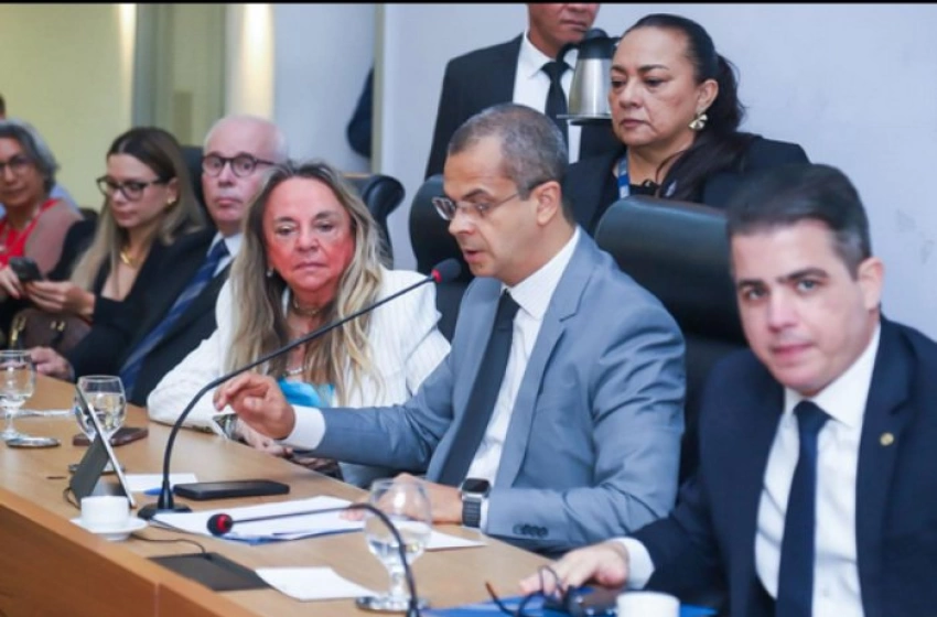 Imagem Presidente da Comissão de Orçamento da ALPB, deputado Jutay Meneses