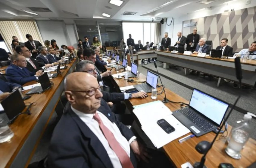 Imagem Comissão de Constituição e Justiça (CCJ) do Senado