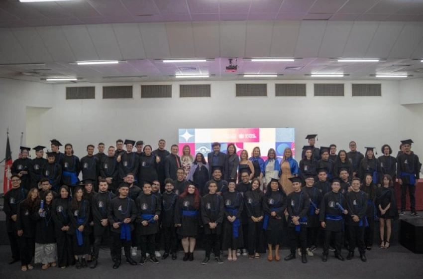 Imagem Formatura da segunda turma do Projeto Limite do Visível