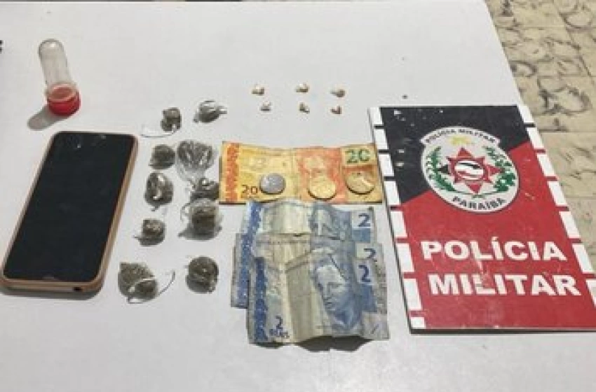 Imagem Drogas apreendidas em ação da Polícia Militar
