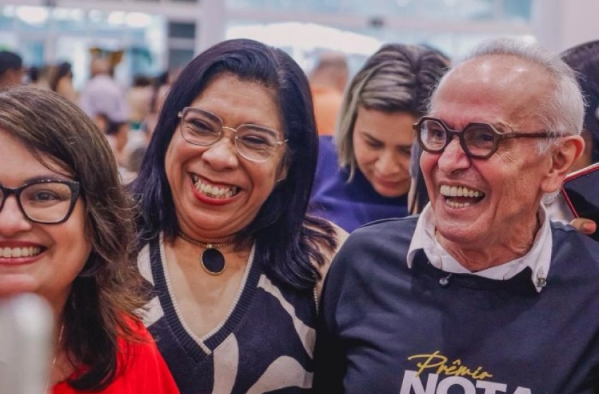 Imagem Reconhecimento dos profissionais da Educação