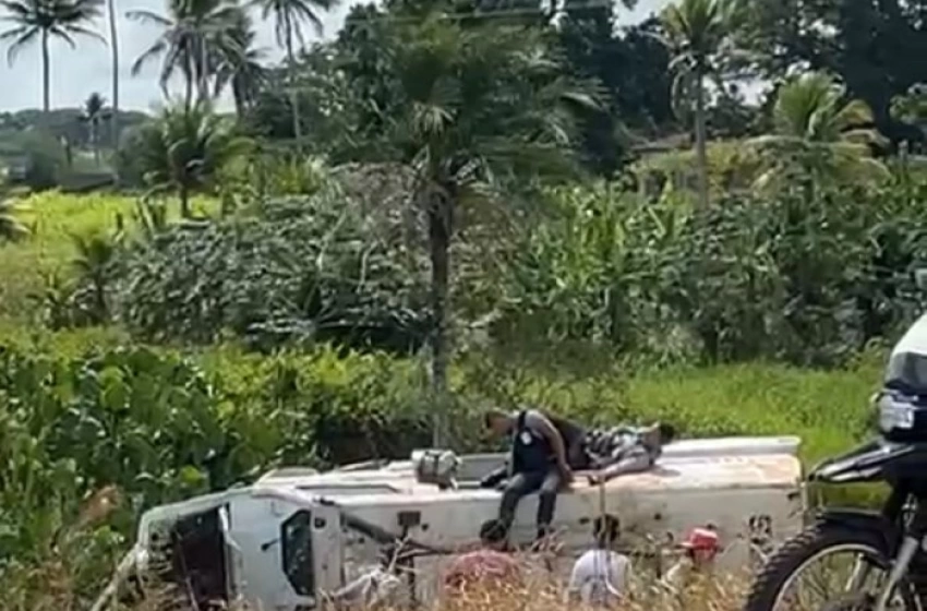 Imagem Acidente com carro-forte