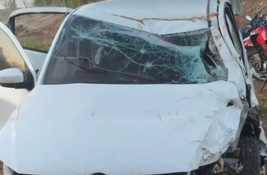 Imagem Imagem do veículo envolvido no acidente que ceifou a vida de casal na PB 293 