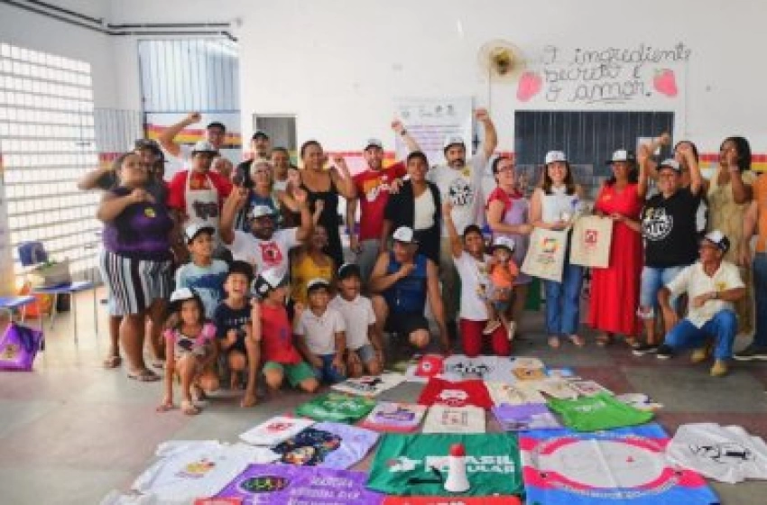 Imagem Extensa agenda de articulação social e política