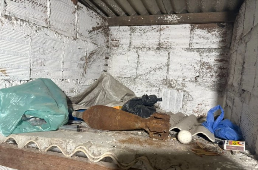 Imagem Artefato explosivo de uso militar