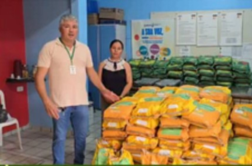 Imagem Distribuição de sementes para agricultores aparecidenses