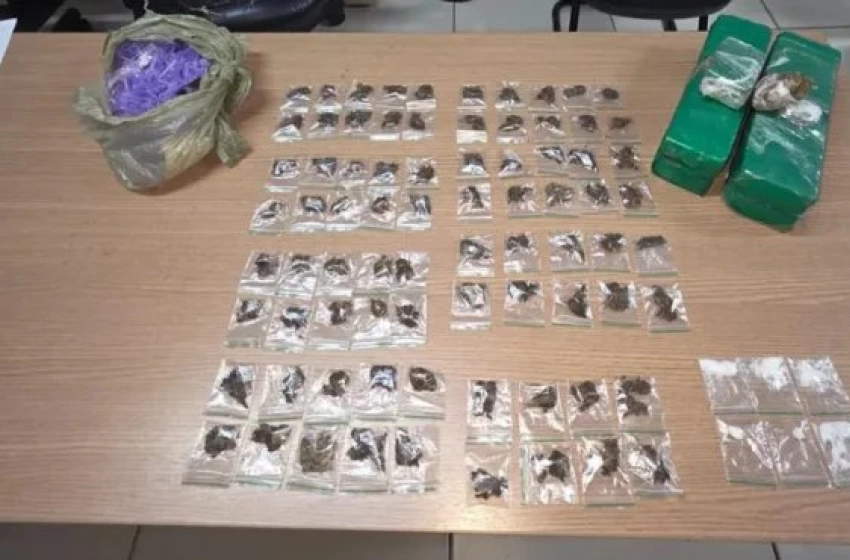 Imagem Drogas apreendidas em ação da Polícia Militar