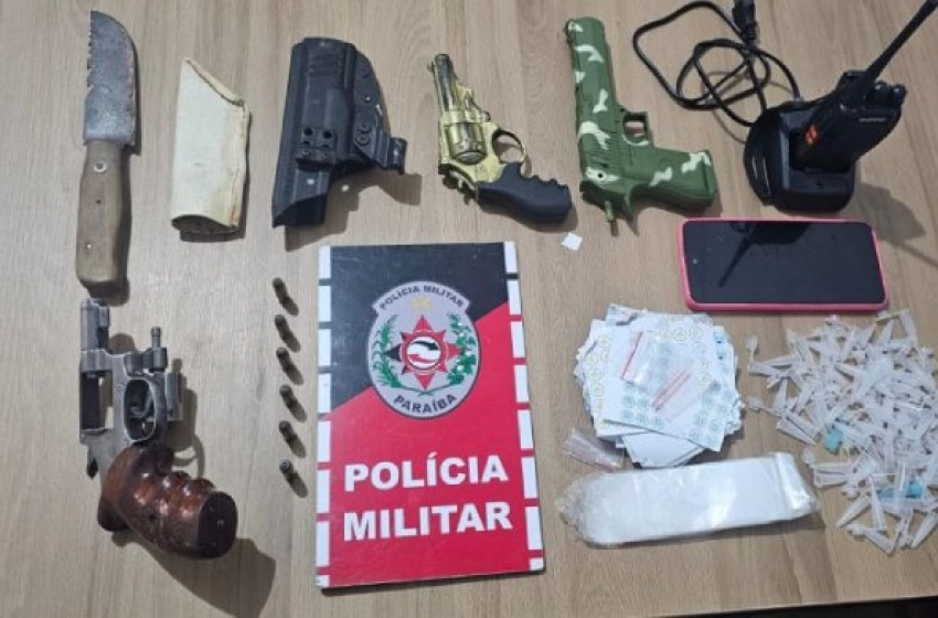 Imagem Material ilícito apreendido em ação da Polícia Militar