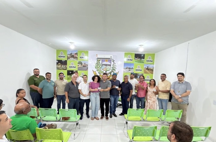 Imagem Gestão Helder Carvalho inicia entrega gratuita de Carteira Nacional de Habilitação