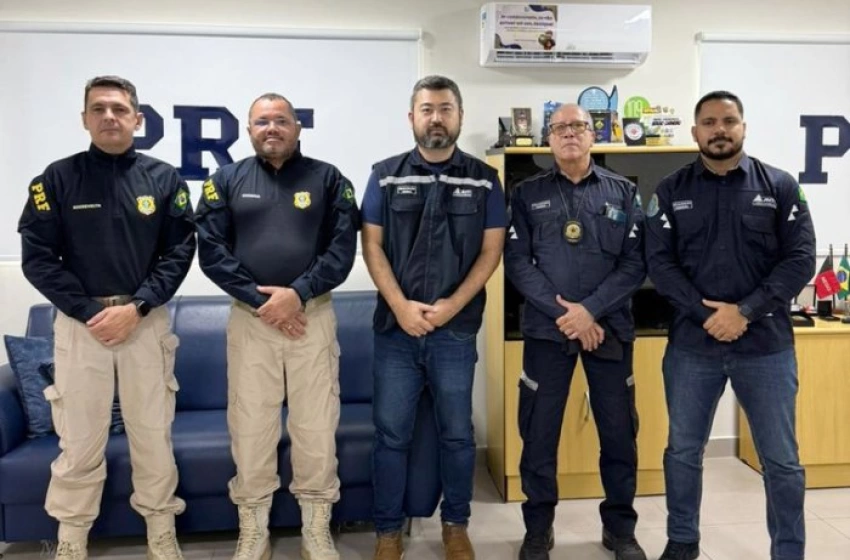 Imagem Reunião sobre fiscalização nas rodovias da Paraíba