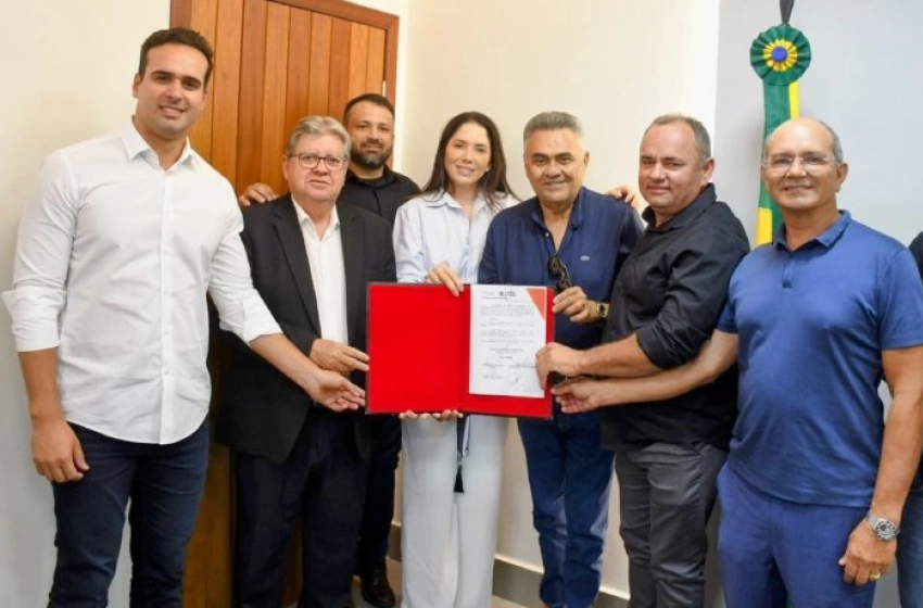 Imagem Assinatura de portarias para fortalecer setor de laticínio