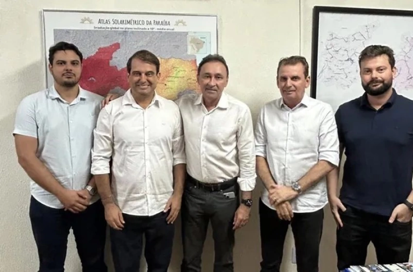 Imagem Chico Mendes e prefeito Bal Lins destacam homologação de obra da PB-366 no Sertão da Paraíba