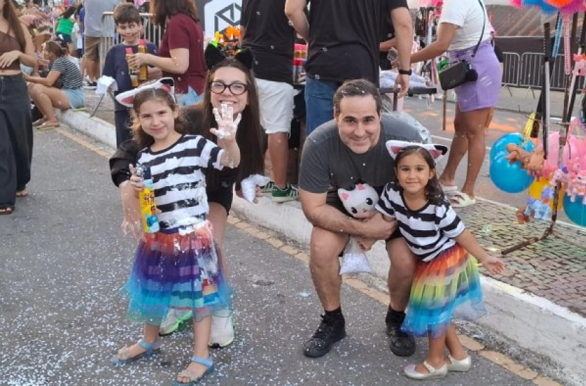 Imagem Desfile das Muriçoquinhas