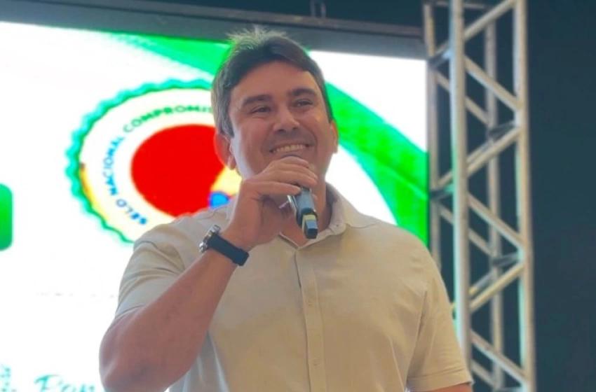 Imagem Prefeito de Sousa, Helder Carvalho