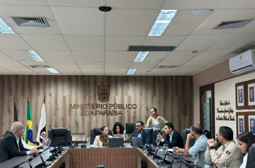 Imagem Reunião técnica da Sudema com o MPPB 