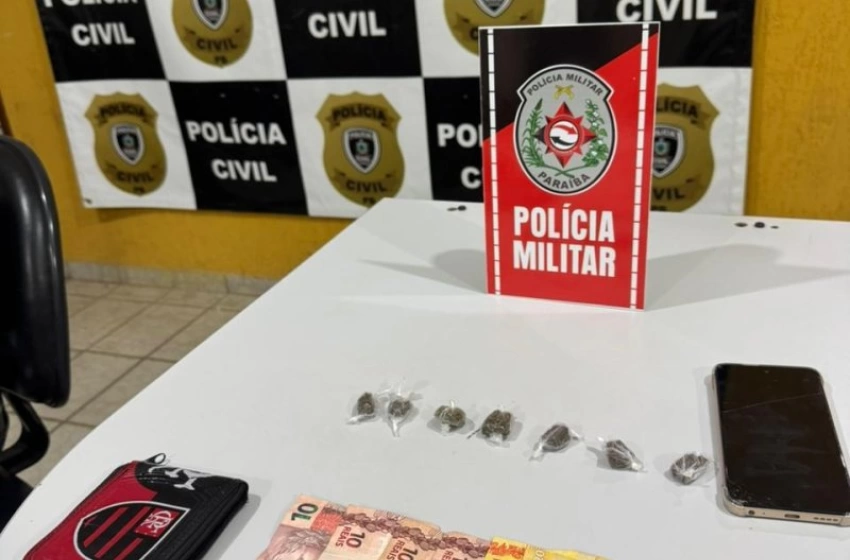 Imagem Drogas apreendidas pela polícia militar em Catolé do Rocha 