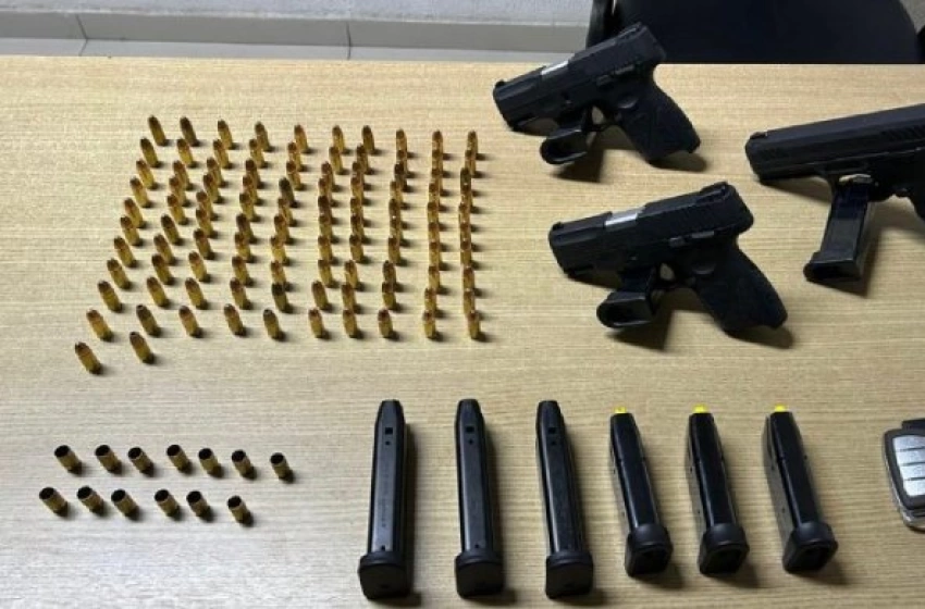 Imagem Armas e munições apreendidas pela Polícia Militar