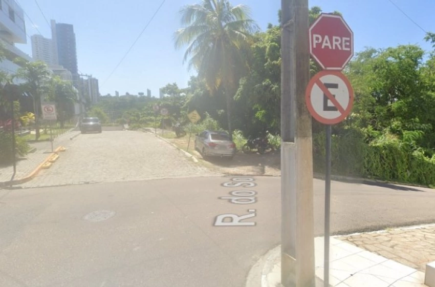 Imagem Rua da Aurora, localizada no bairro Miramar, em JP