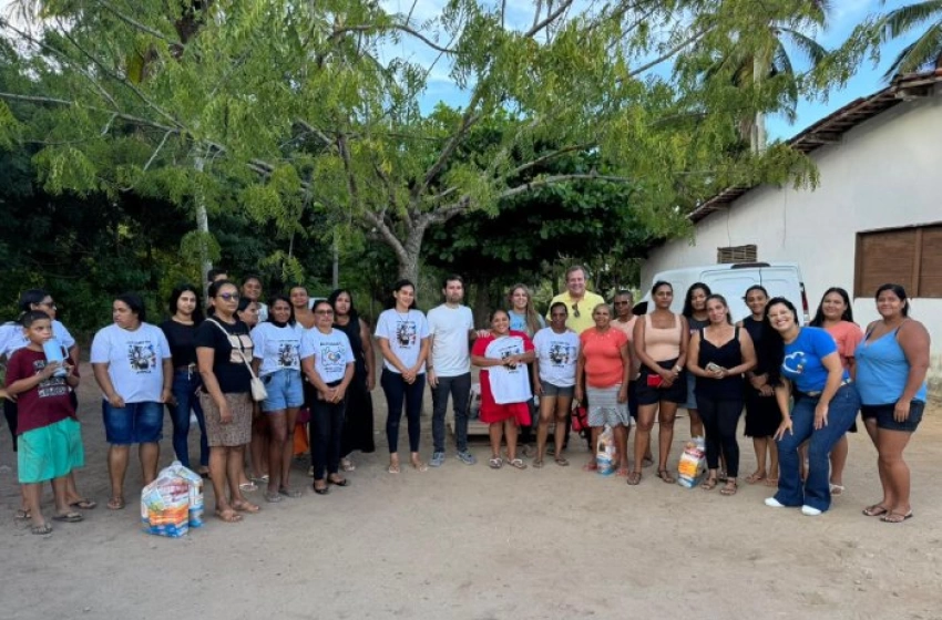 Imagem Fábio Tyrone em visita a aldeia indígena e comunidades do município de Conde