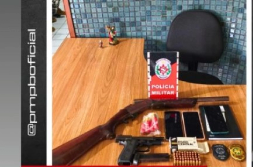 Imagem Armas e munições apreendidas pela Polícia Militar