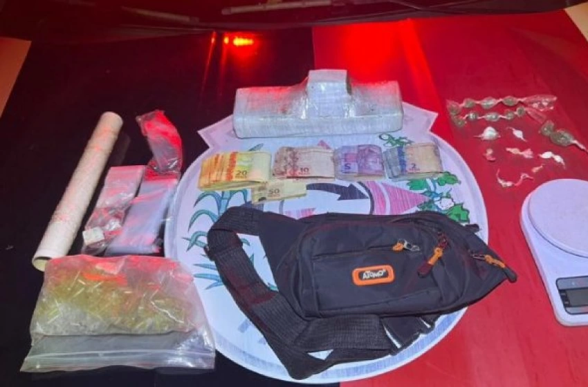 Imagem Material ilícito apreendido em ação da PM