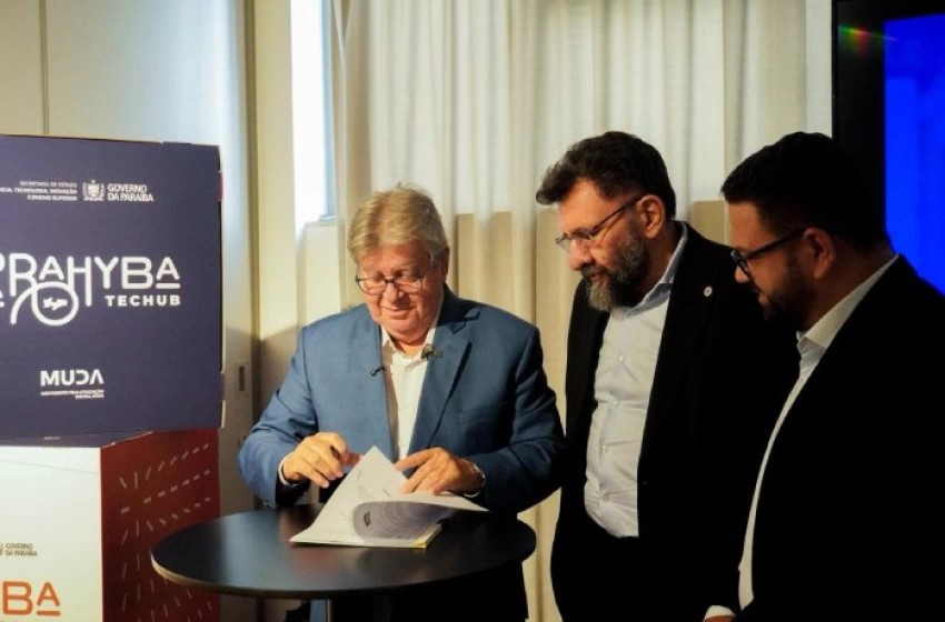 Imagem Governador João Azevêdo em Lisboa