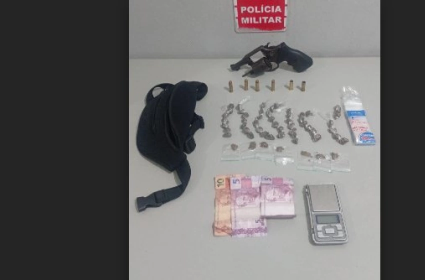 Imagem Material ilícito apreendido em ação da PM