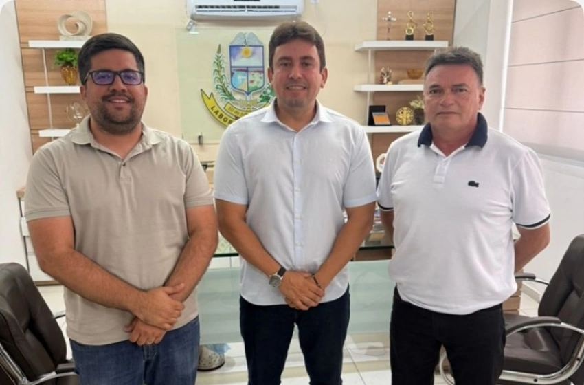 Imagem Helton, Helder e Chefe da Guarda, Alexandre