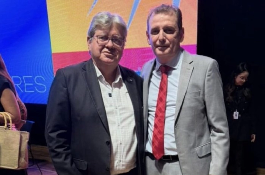 Imagem Deputado Chico Mendes e o governador João Azevêdo