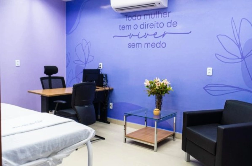 Imagem Sala Lilás, no Hospital Distrital de Taperoá