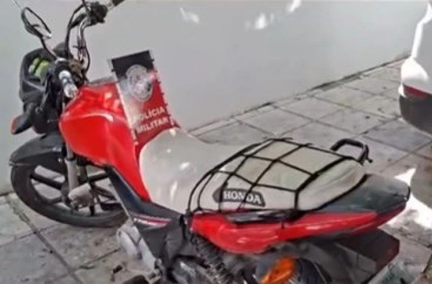 Imagem Moto recuperada pela polícia militar em Cajazeiras 