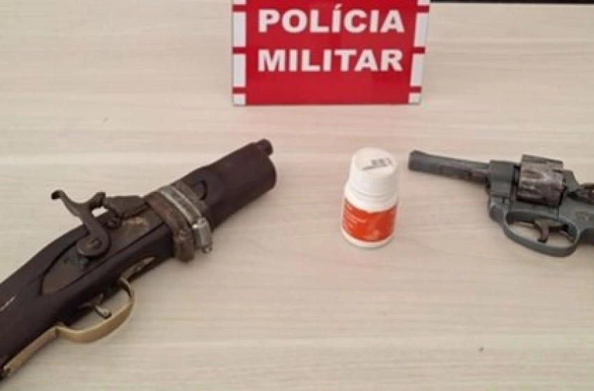 Imagem Armas apreendidas pela polícia militar em Cajazeiras 
