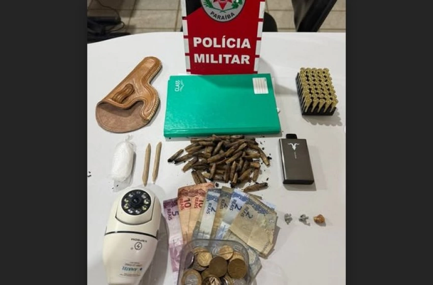 Imagem Material ilícito apreendido em ação da Polícia Militar