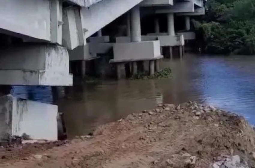 Imagem Ponte sobre o Rio Paraíba