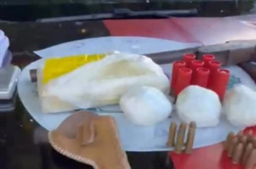 Imagem Material ilícito apreendido em ação da Polícia Militar