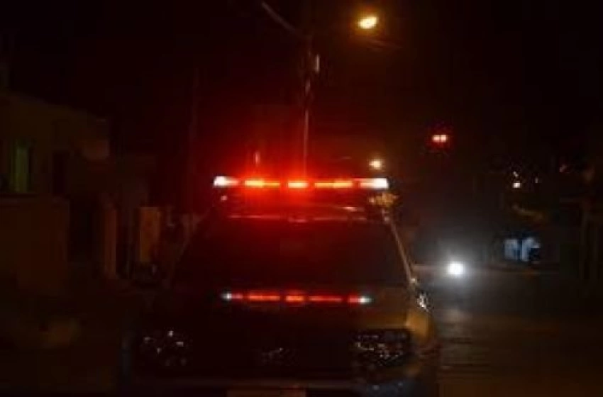 Imagem Prisão de homem por ameaçar cunhado com facão