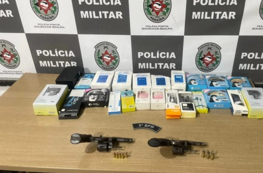 Imagem Polícia militar prende casais que estariam praticando assaltos