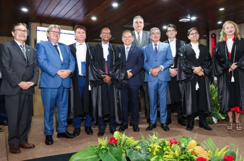 Imagem Posse da mesa diretora do TRE-PB 