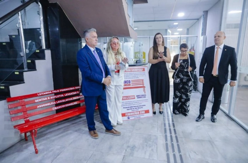 Imagem Instalação do Banco Vermelho