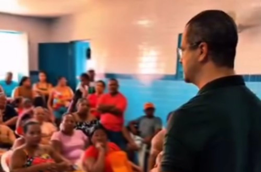 Imagem Jutay Meneses em encontro com pescadores da Colônia Z-4