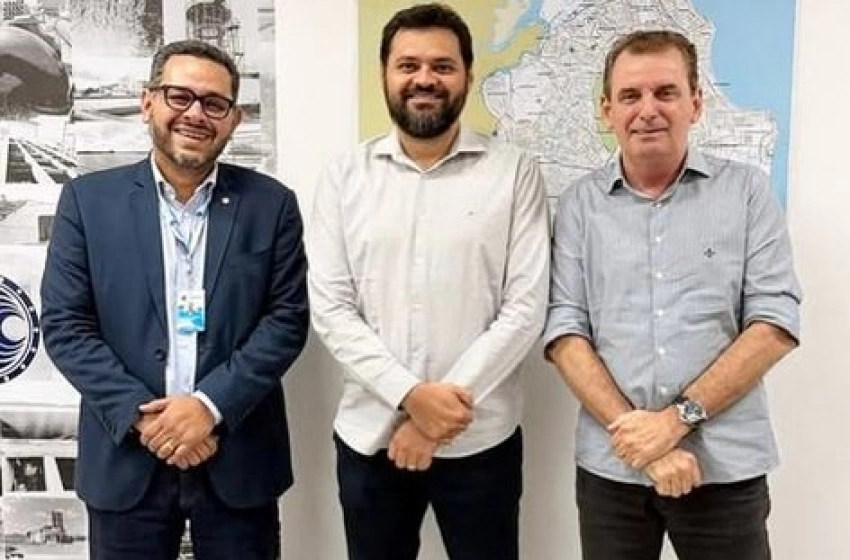 Imagem Chico Mendes em audiência na Cagepa