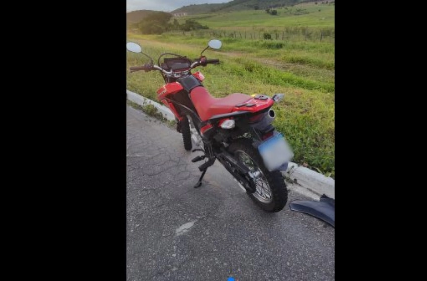 Imagem Motocicleta recuperada em ação da PRF