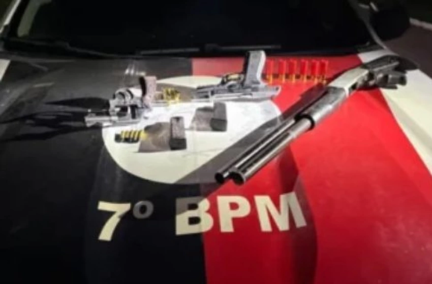 Imagem Armas e munições apreendidas pela Polícia Militar
