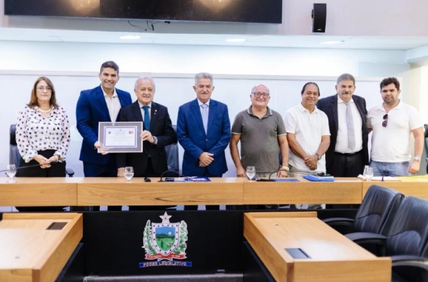 Imagem Cidadania paraibana ao médico Thyago Duavy Férrer Lima