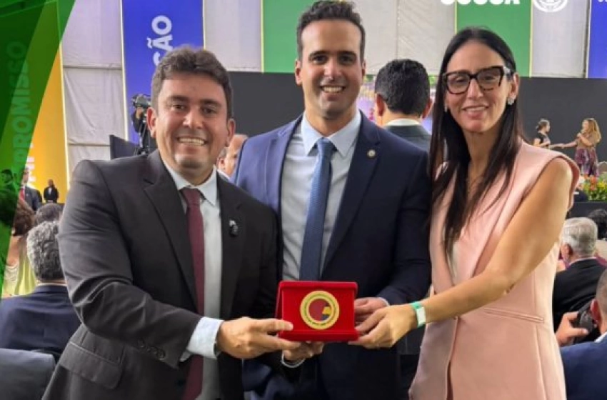 Imagem Selo Ouro do MEC