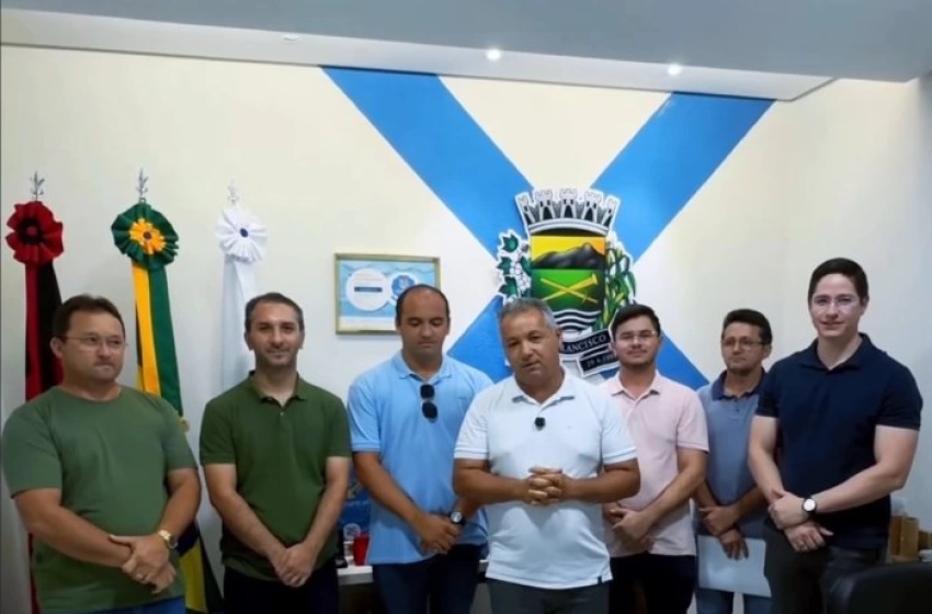 Imagem Assinatura de ordem de serviço para o início das obras de nova UBS em São Francisco