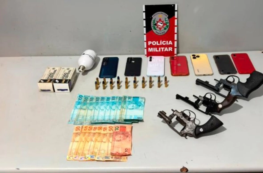 Imagem Material ilícito apreendido em ação da PM