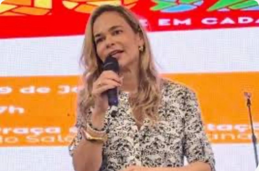 Imagem Rosália Lucas 